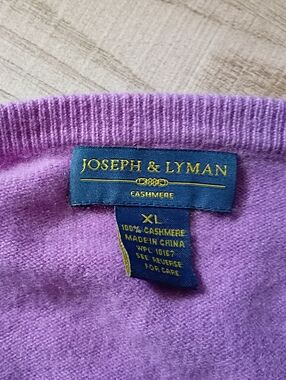 Joseph & Lyman Lavender Cashmere Crewneck Sweater